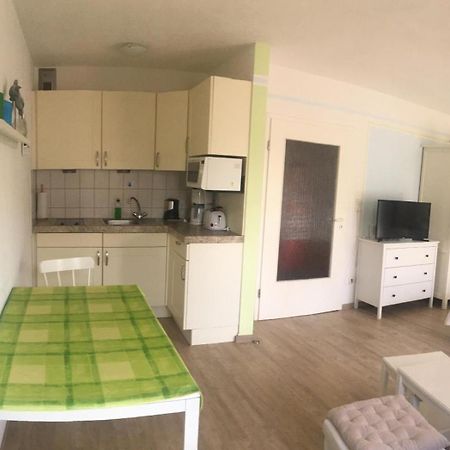 Studio 8 Im 1 Og Haus Stranddistel, Schones Studio Fur 2 Personen In Zingst, Hund Erlaubt Luaran gambar